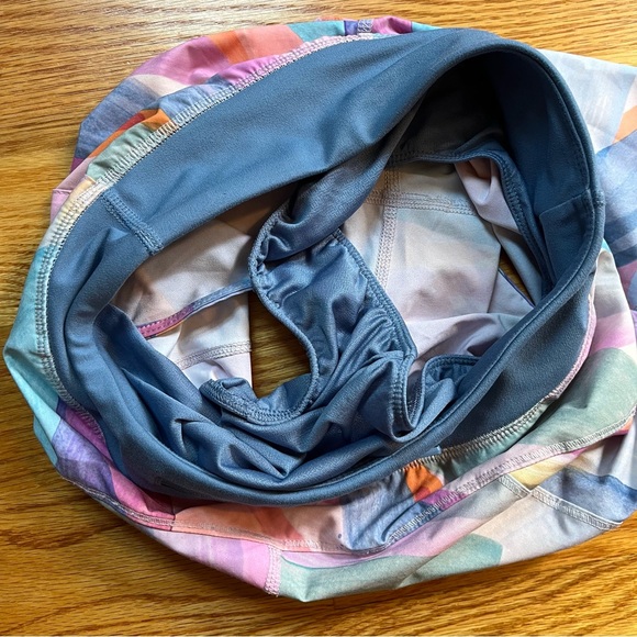 Athleta Girl run the world 3” short size large / 12 - Picture 4 of 4